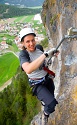 Steinwand Klettersteig mit Silke