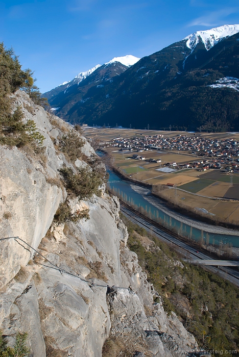 20100221164541.jpg - Inntal Blickrichtung Telfs