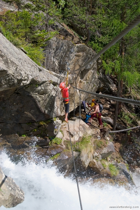 20100801_153321.jpg - Stuibenfall Klettersteig