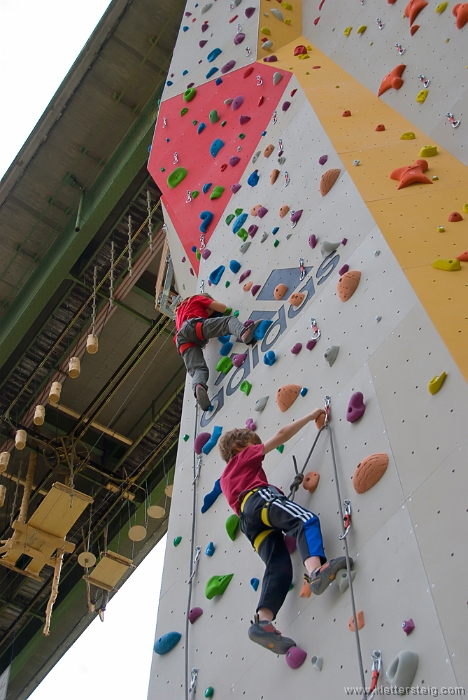 20100529103639.jpg - AREA 47