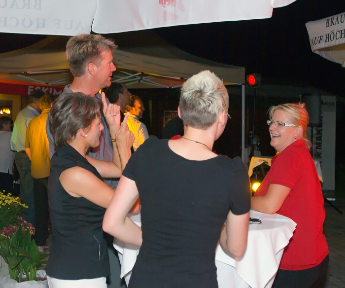 20100703221946.jpg - Rastland Veranstaltung mit black + white dresscode